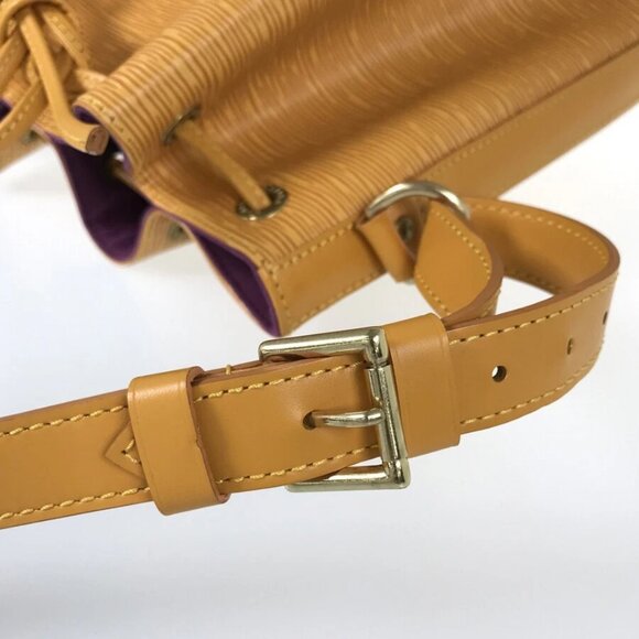 LOUIS VUITTON Epi Noe M44009 Shoulder bag - Picture 12 of 15